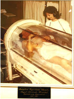 Monoplace hyperbaric chamber.